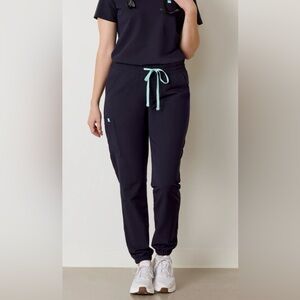 Garde-Malade Women's Navy Blue Jogger Scrub Pants
